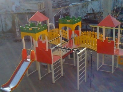 Дитячі ігрові комплекси для вулиці